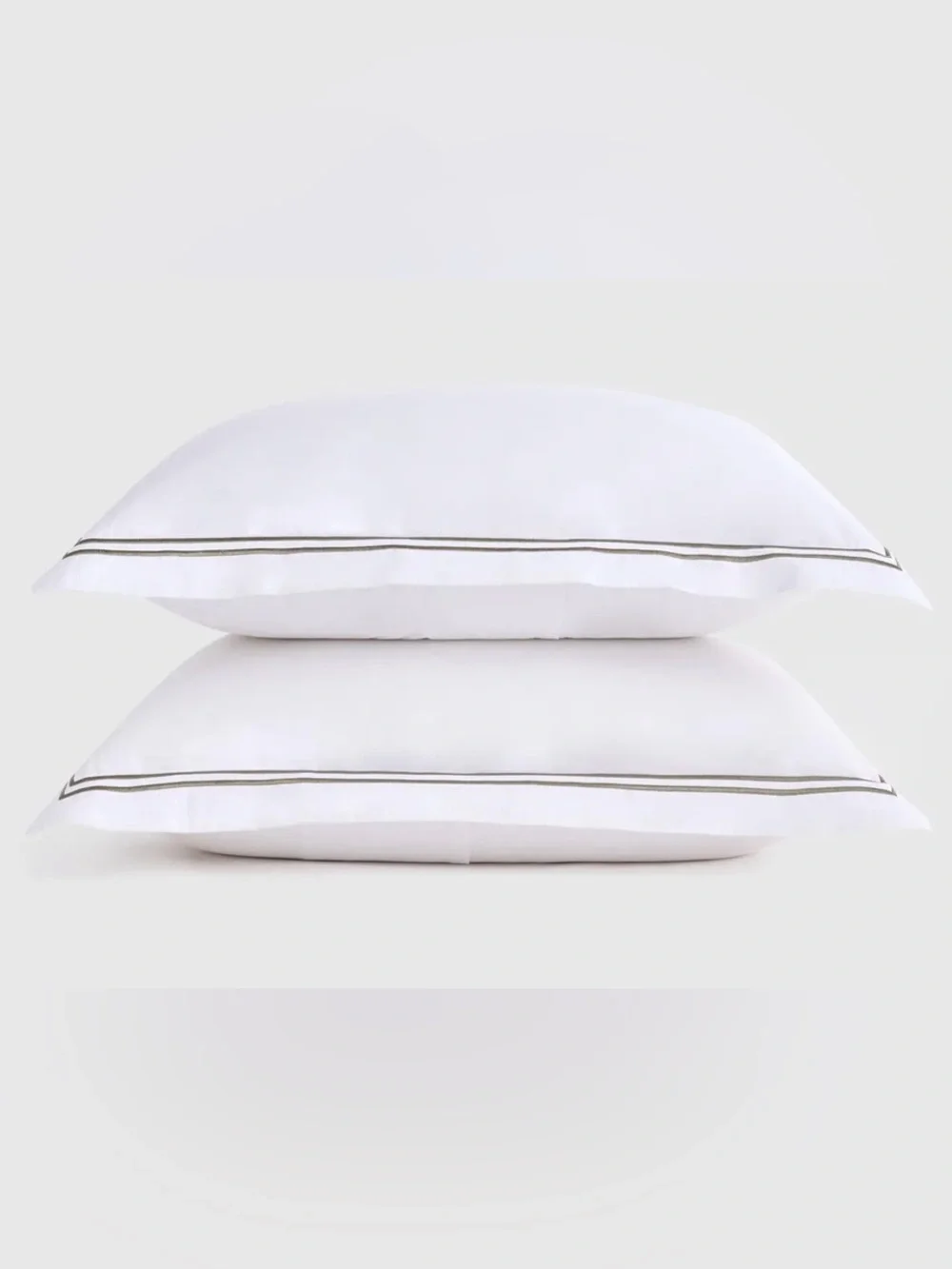 NEW Quince Organic Crisp Percale Sham Set, Standard (White/Dusty Olive)